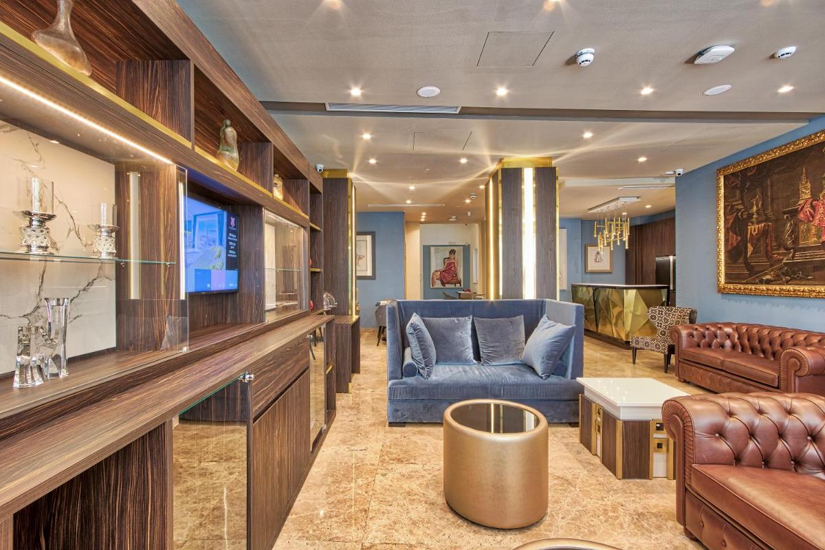 Palazzo Rosaria Boutique Hotel