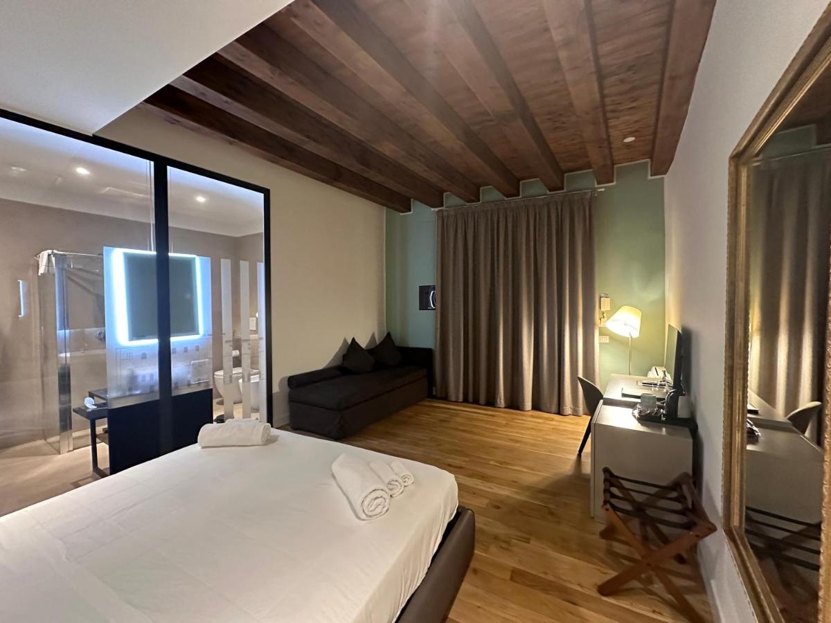 PALAZZO SANTAMARINA Luxury Suite & Spa