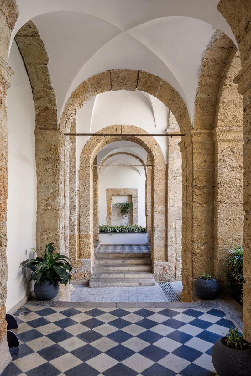 PALAZZO SANTAMARINA Luxury Suite & Spa