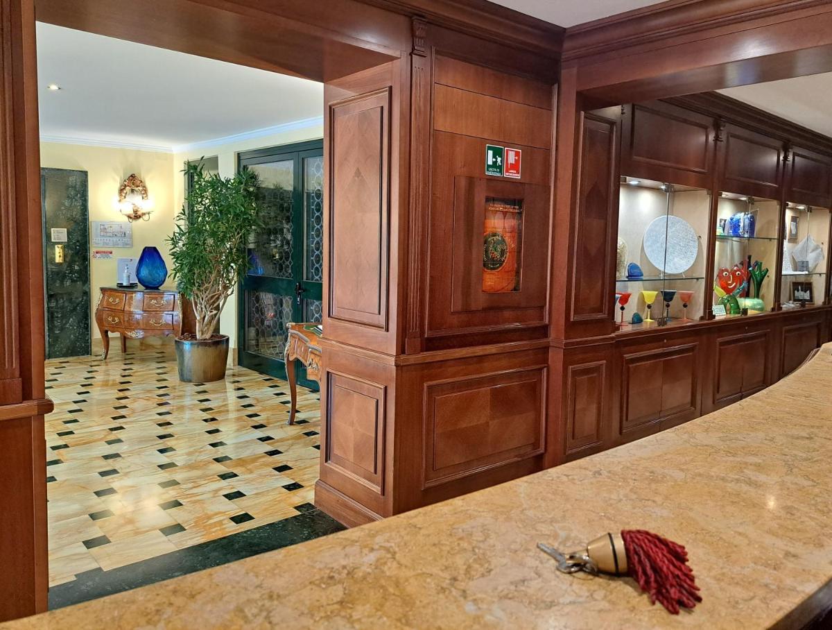 Sina Palazzo Sant'Angelo