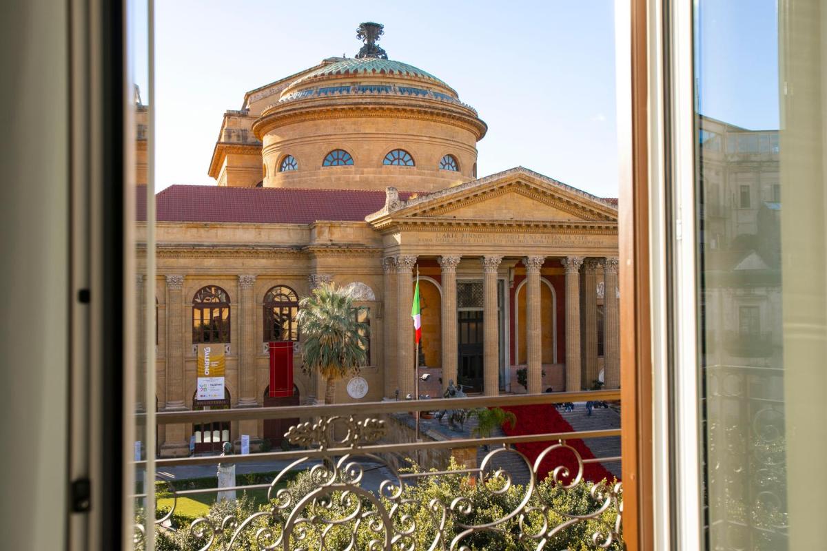 Palazzo Sovrana Serviced Luxury Apartments