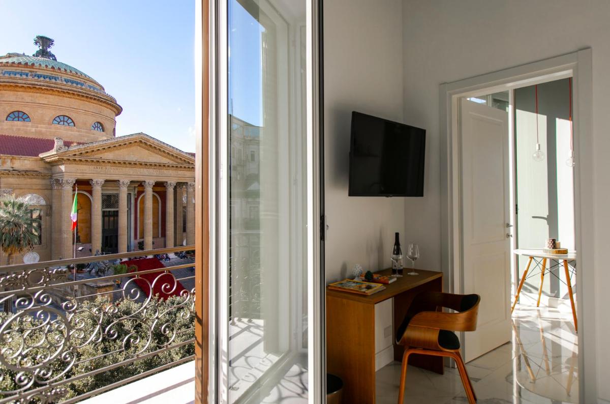 Palazzo Sovrana Serviced Luxury Apartments