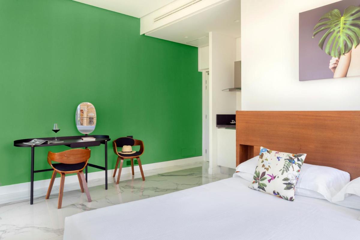 Palazzo Sovrana Serviced Luxury Apartments