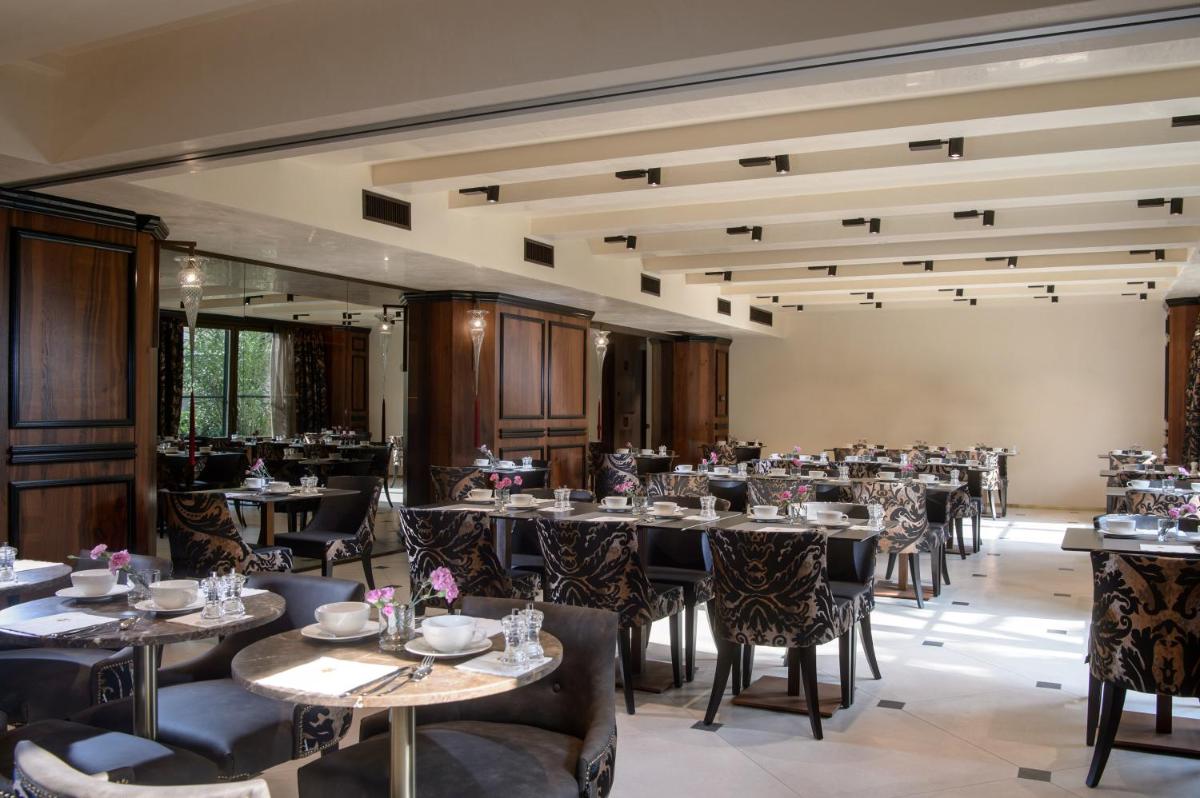 Palazzo Veneziano - Venice Collection