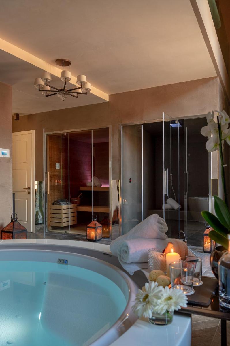 Palazzo Veneziano - Venice Collection