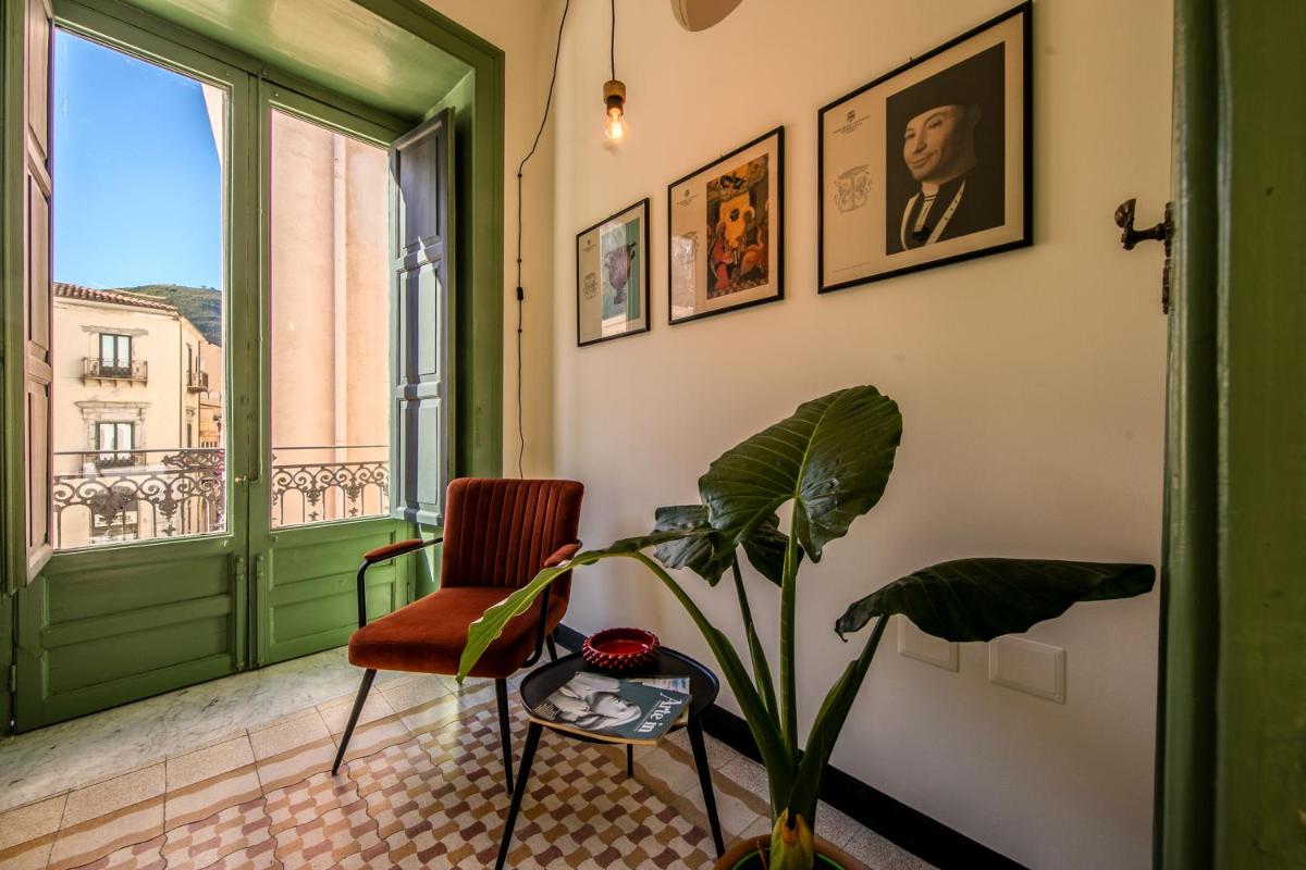 Palazzo Villelmi
