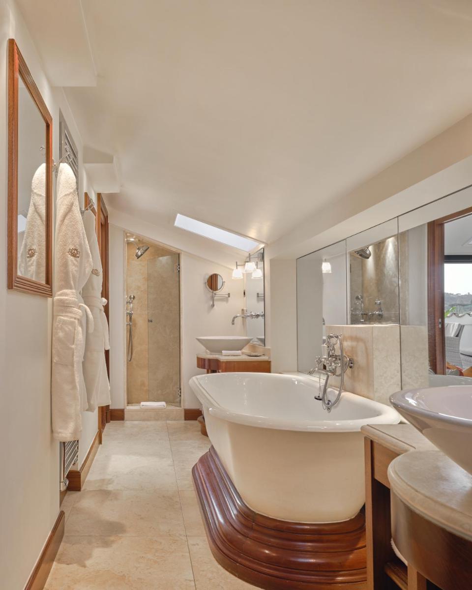 Airelles Pan Dei Palais