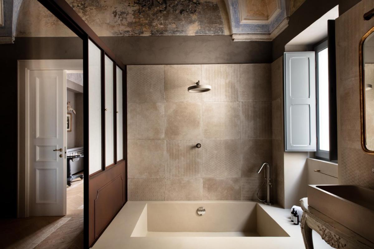 Paragon 700 Boutique Hotel & SPA