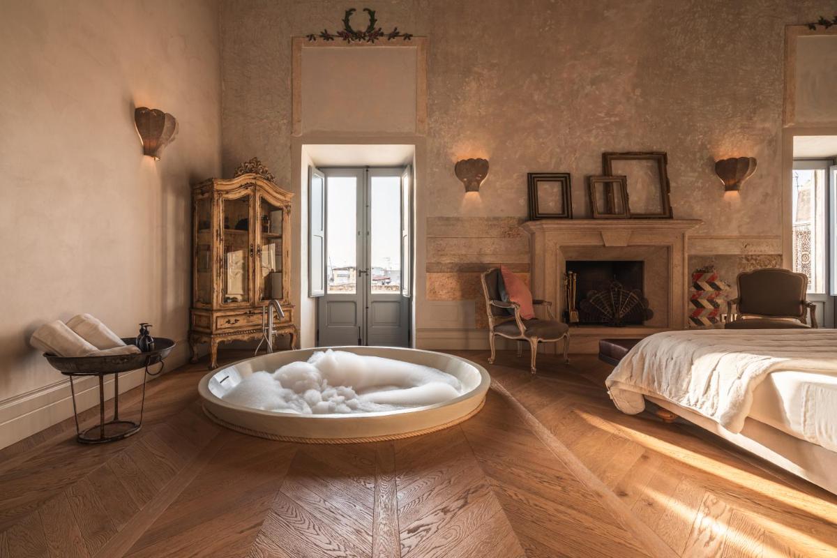 Paragon 700 Boutique Hotel & SPA