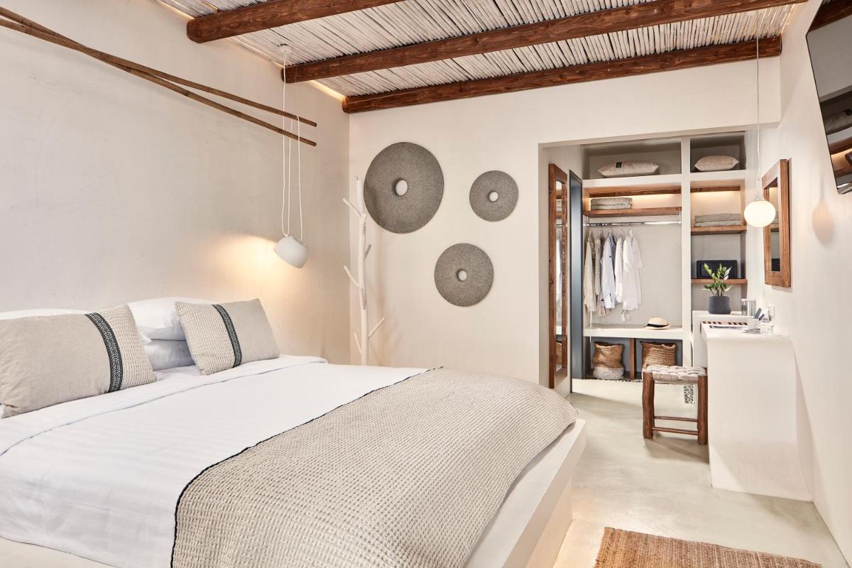 Parian Boutique Hotel