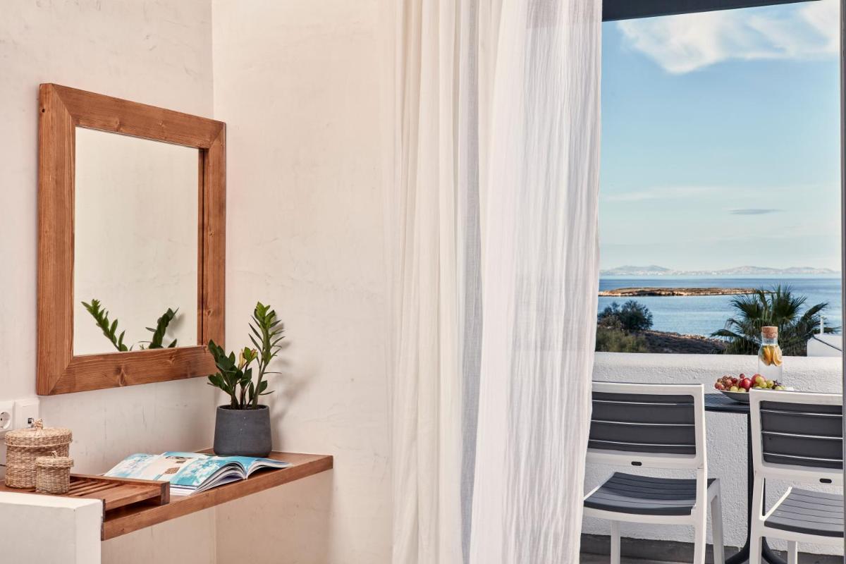 Parian Boutique Hotel