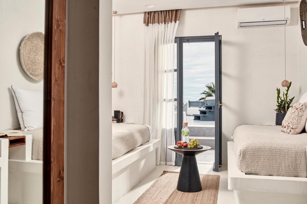 Parian Boutique Hotel