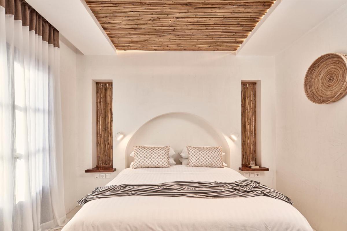 Parian Boutique Hotel