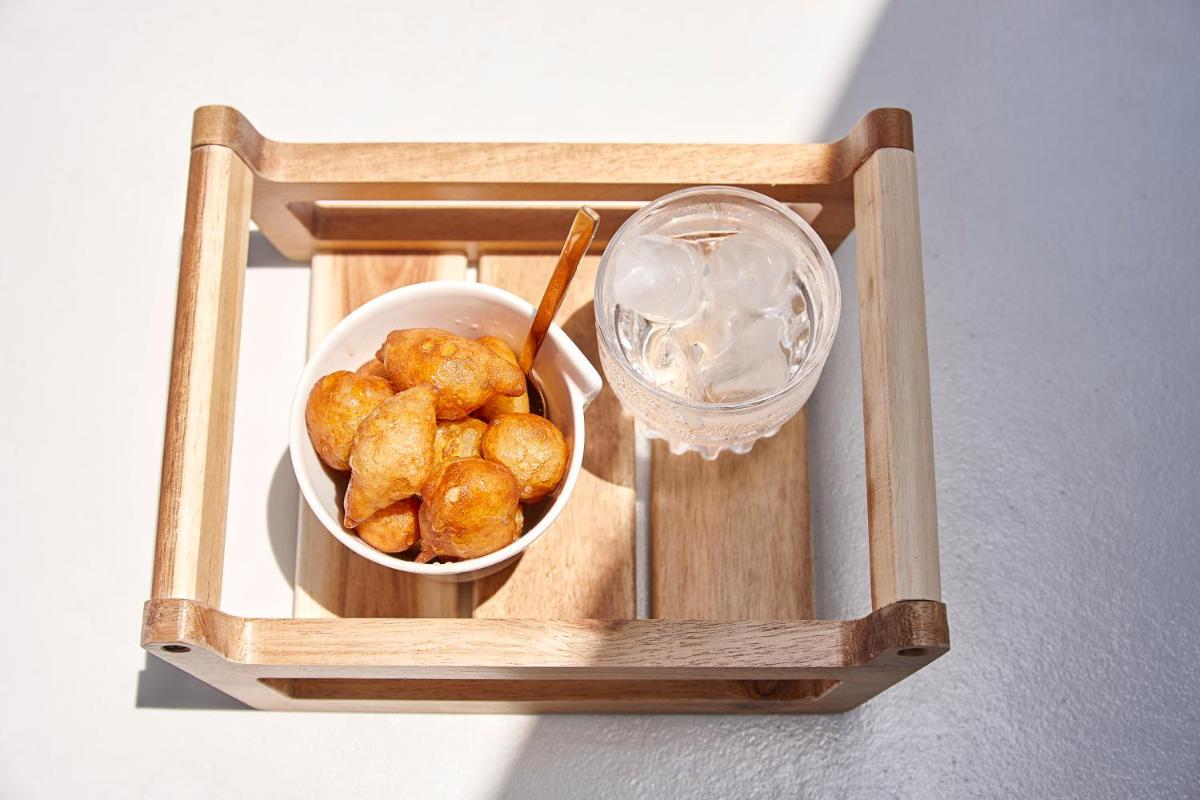 Parian Boutique Hotel