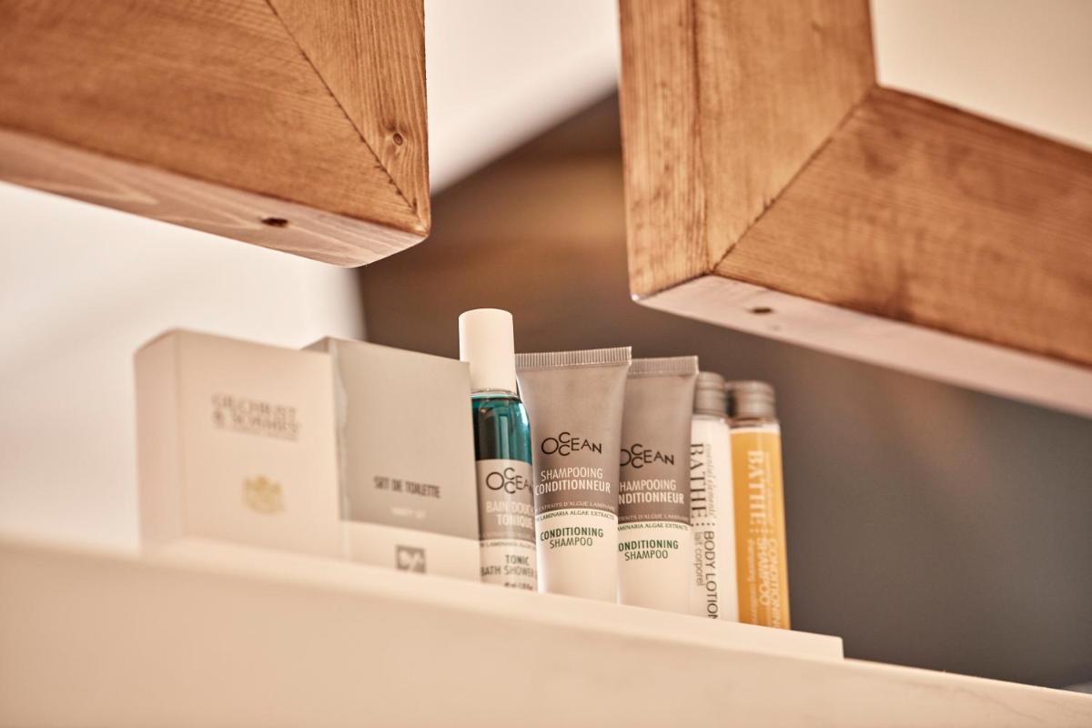 Parian Boutique Hotel