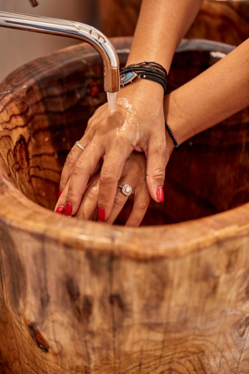 Parian Boutique Hotel