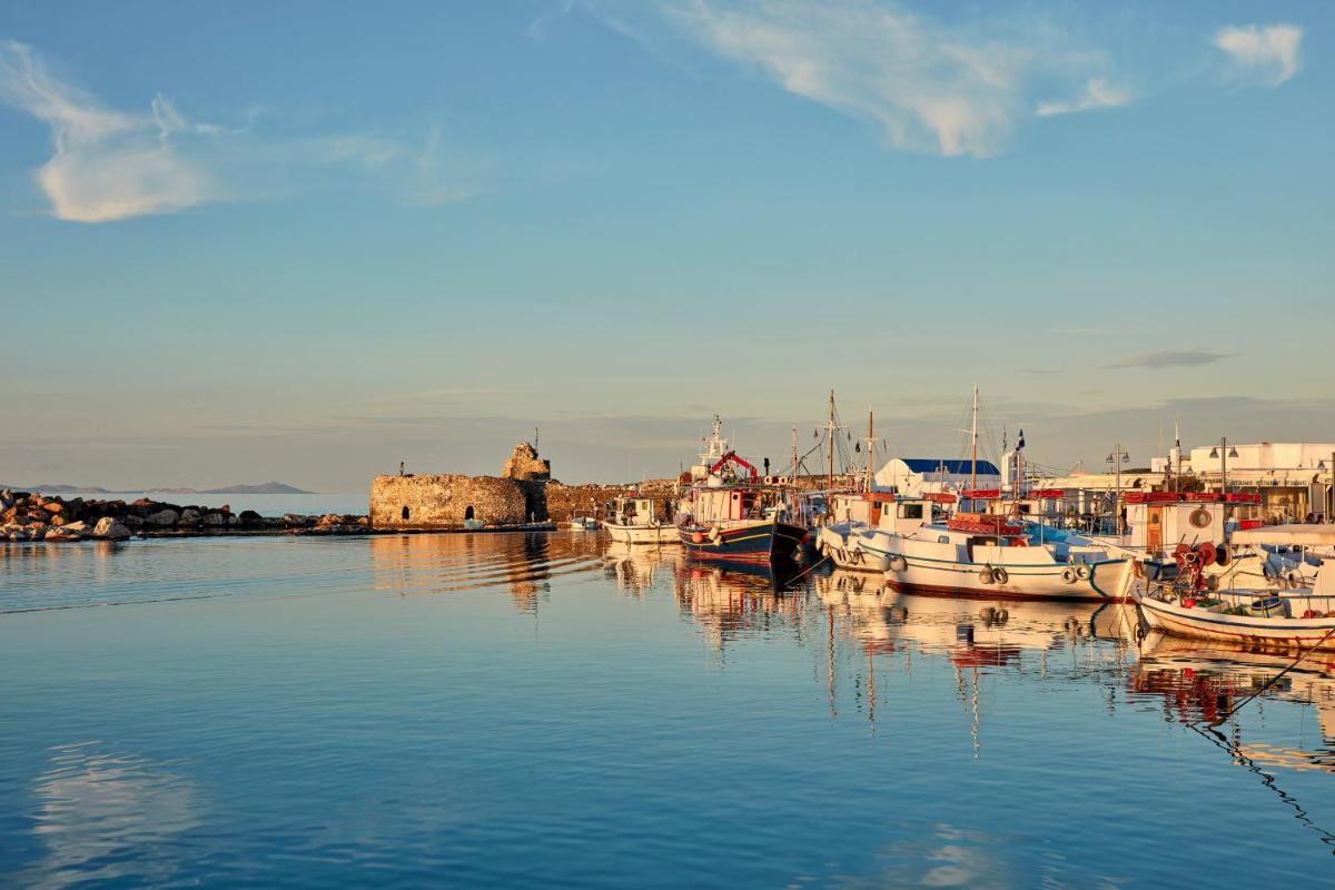 Parian Boutique Hotel