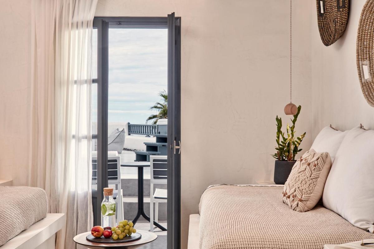 Parian Boutique Hotel