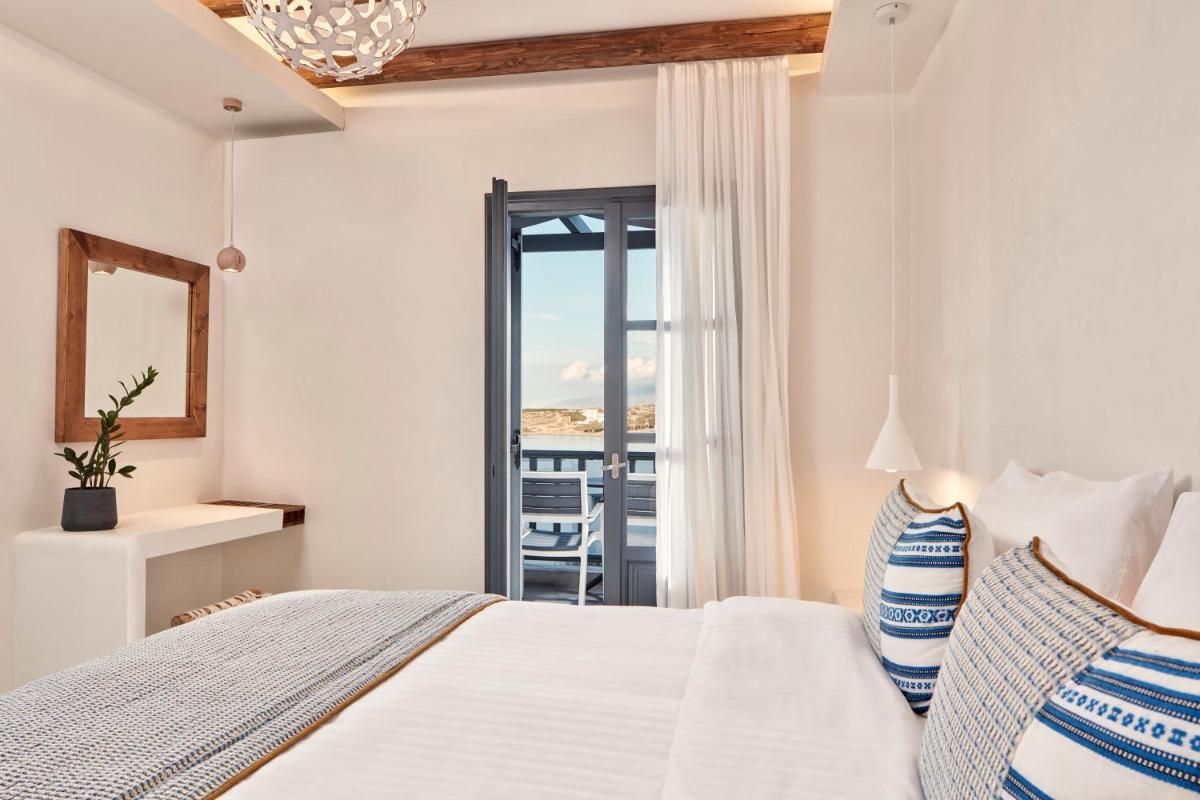 Parian Boutique Hotel