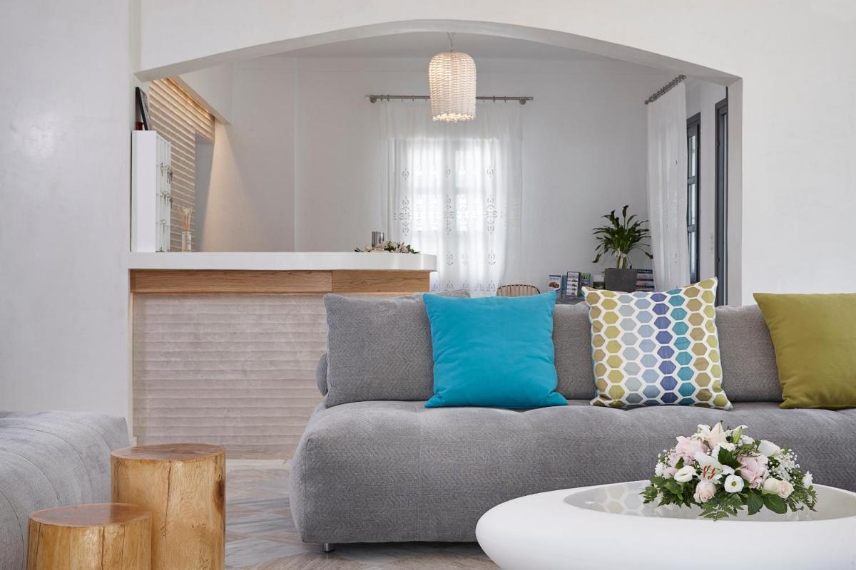 Parian Boutique Hotel