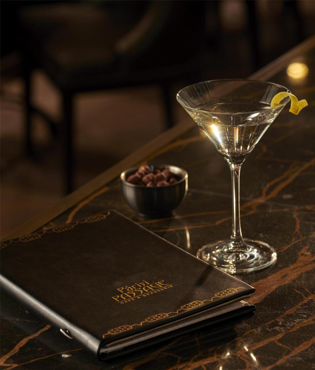 Párisi Udvar Hotel Budapest, part of Hyatt