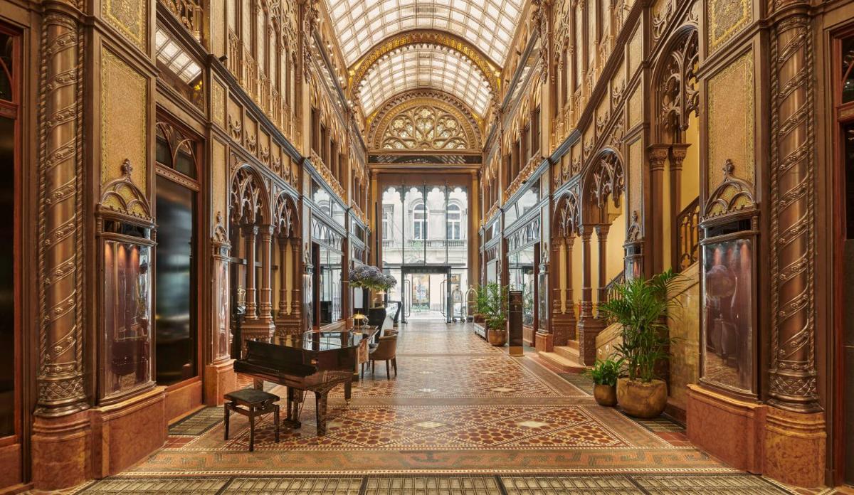 Párisi Udvar Hotel Budapest, part of Hyatt