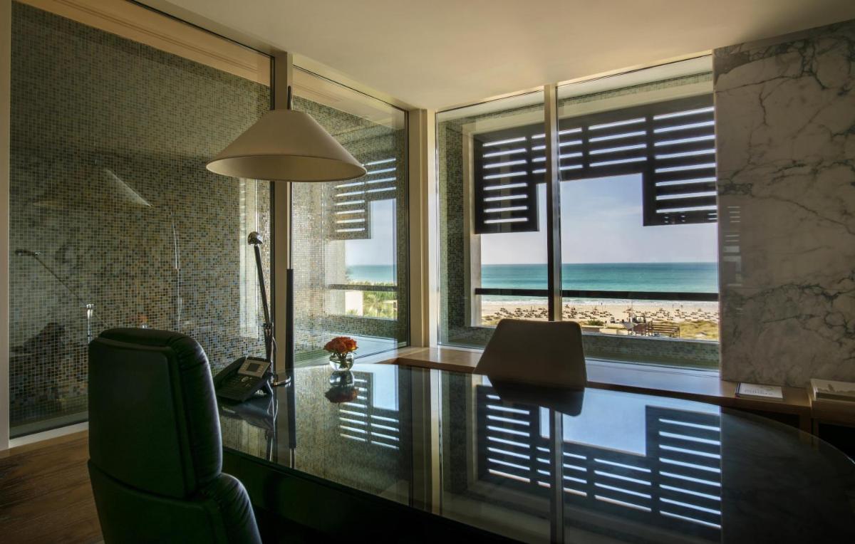 Park Hyatt Abu Dhabi Hotel and Villas
