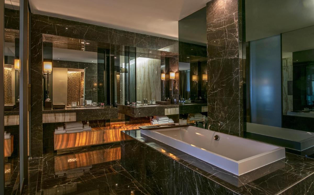 Park Hyatt Abu Dhabi Hotel and Villas