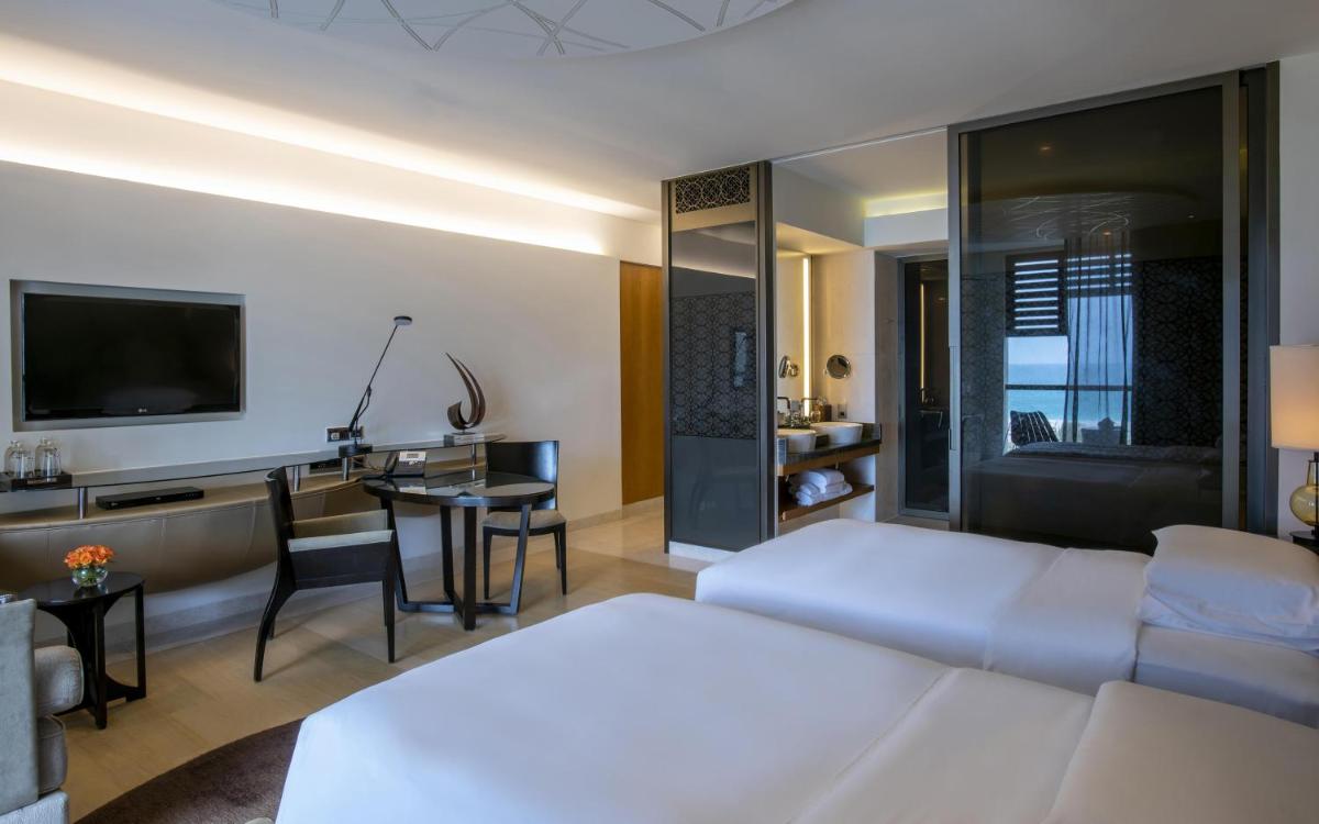 Park Hyatt Abu Dhabi Hotel and Villas