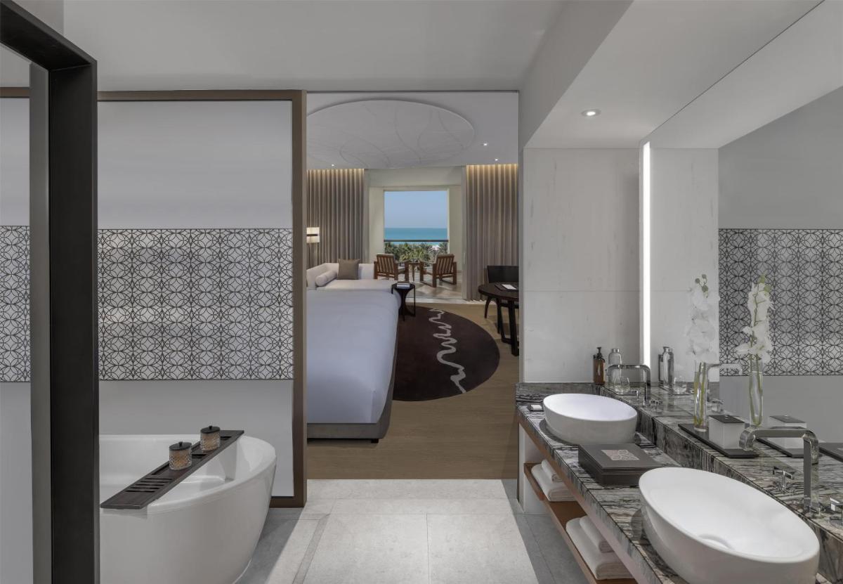 Park Hyatt Abu Dhabi Hotel and Villas