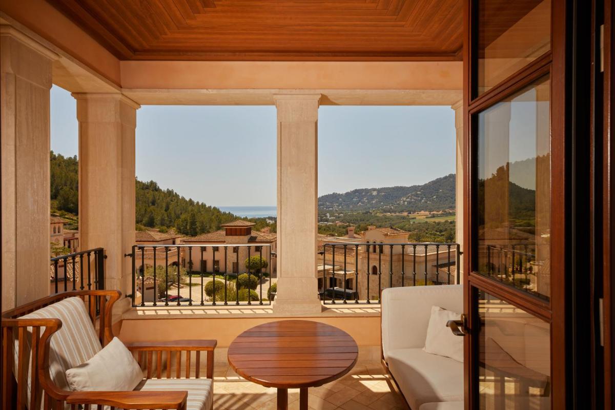 CAP VERMELL GRAND HOTEL