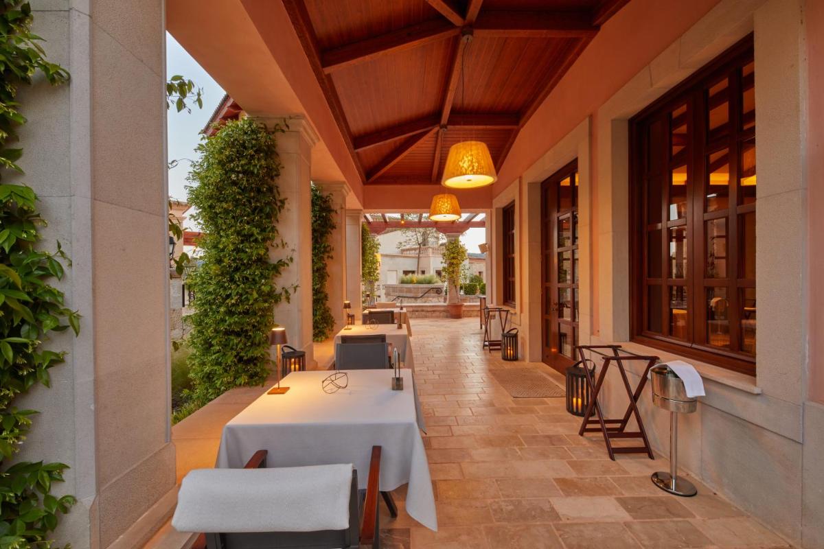 CAP VERMELL GRAND HOTEL