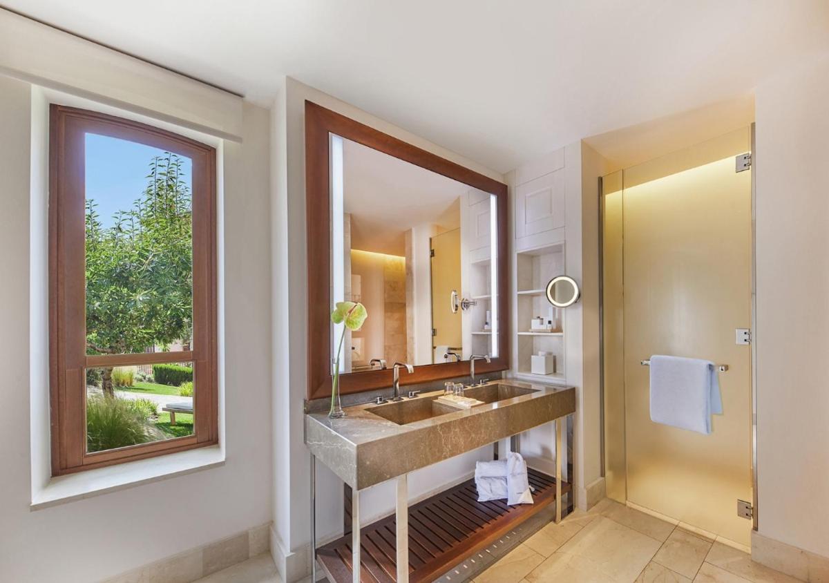 CAP VERMELL GRAND HOTEL