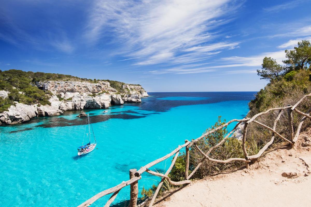 CAP VERMELL GRAND HOTEL