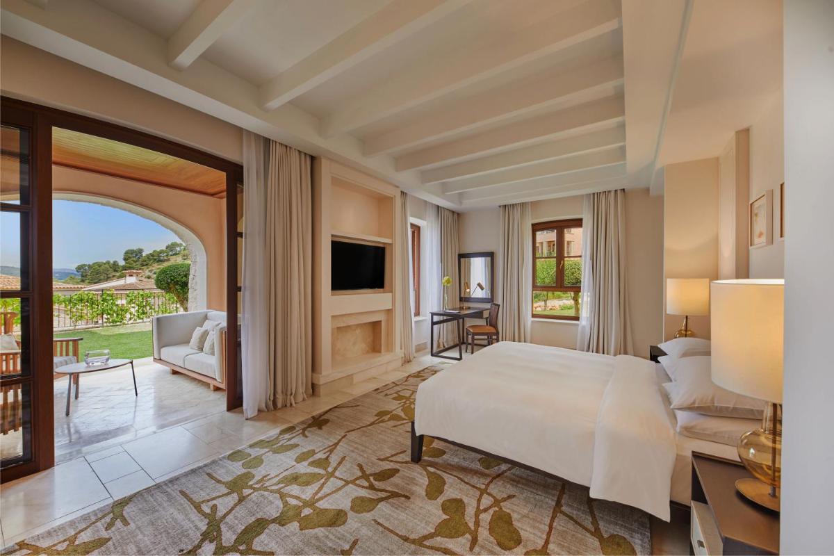 CAP VERMELL GRAND HOTEL
