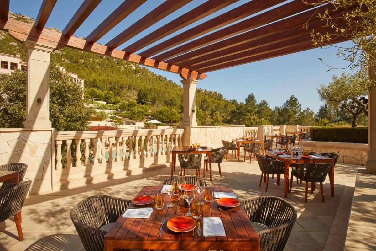 CAP VERMELL GRAND HOTEL