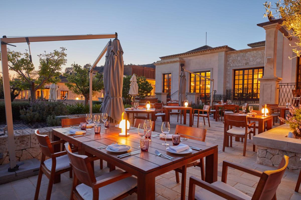 CAP VERMELL GRAND HOTEL