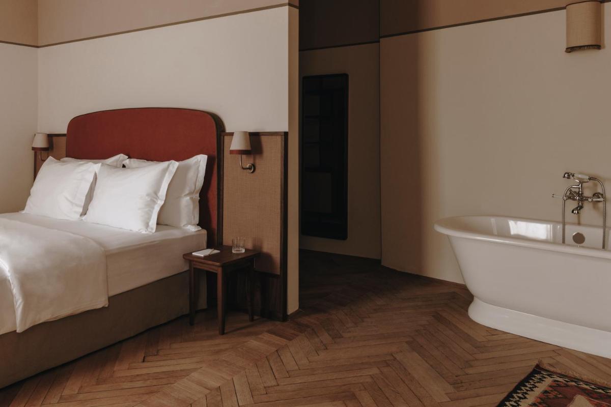 Parkhotel Mondschein, a Member of Design Hotels