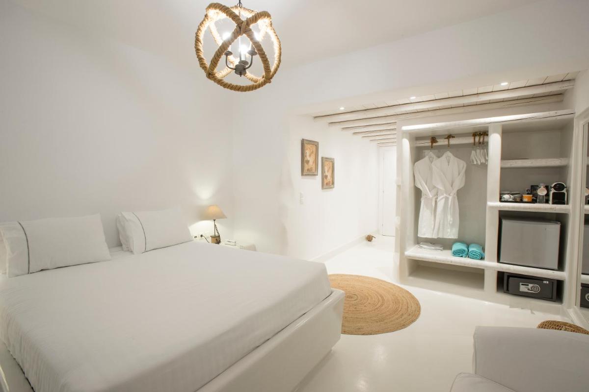 Paros Palace - Adults Only