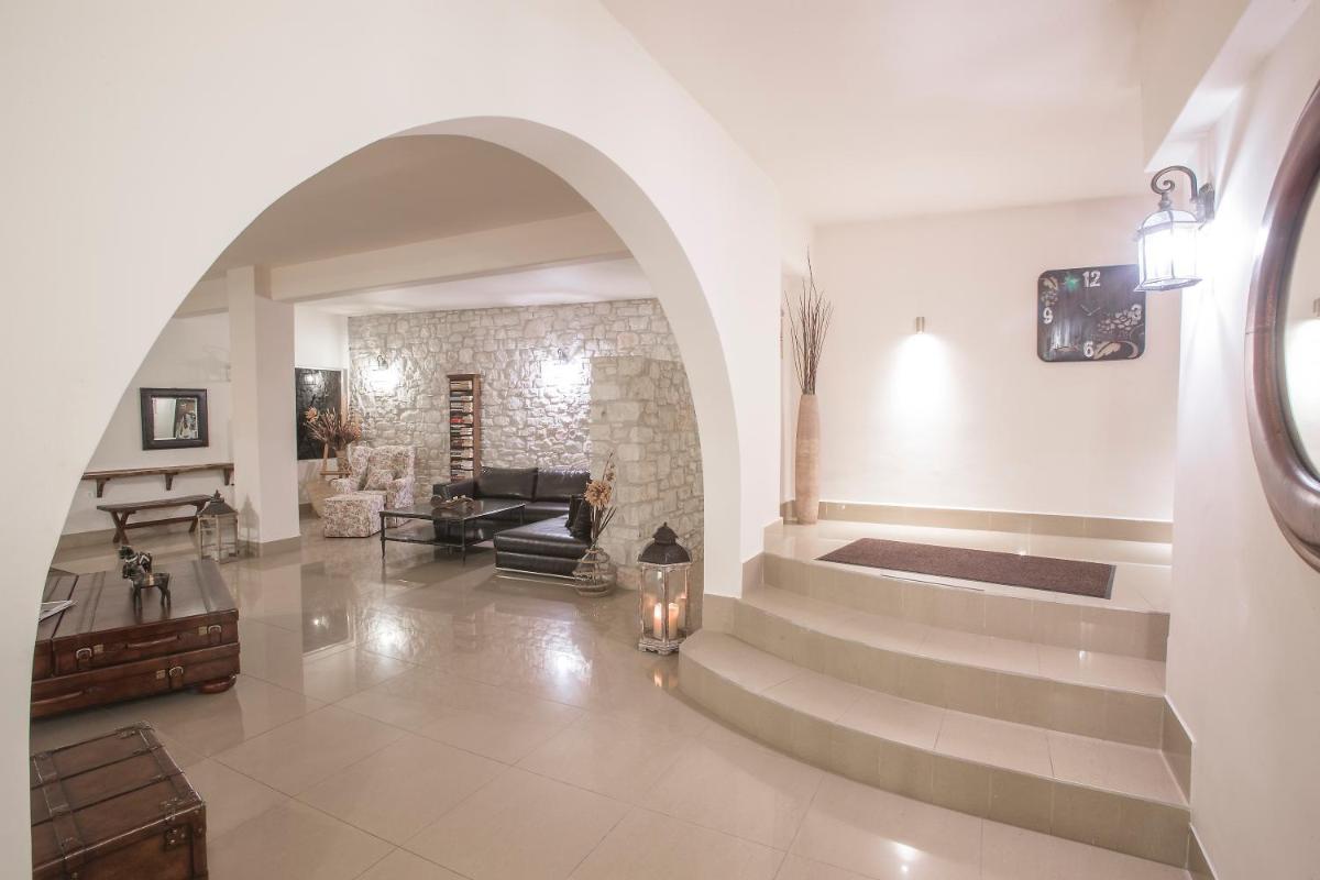 Paros Palace - Adults Only
