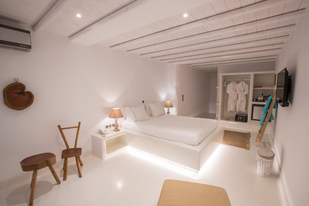 Paros Palace - Adults Only