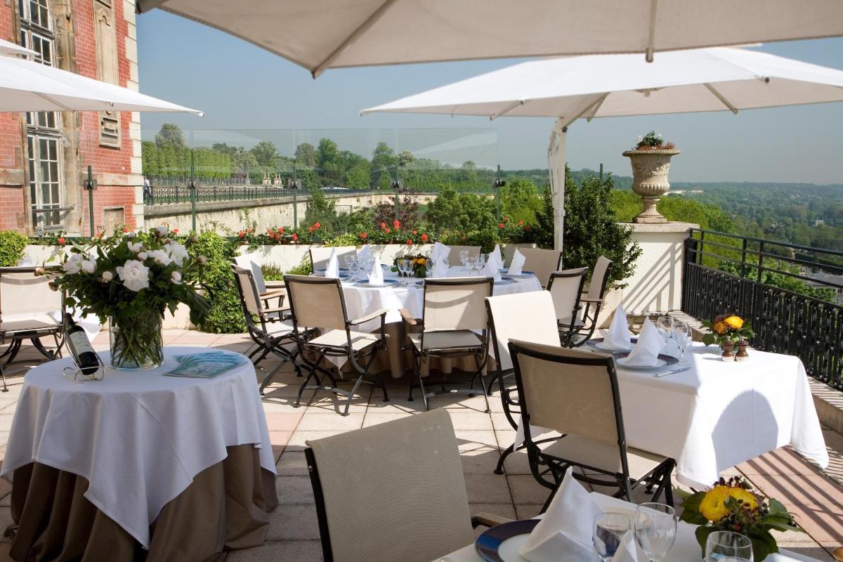 Hôtel Pavillon Henri IV