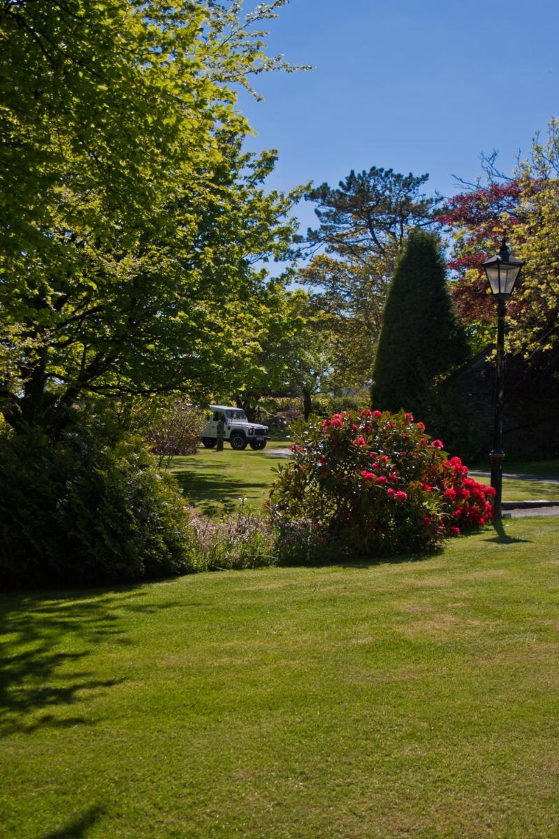 Pendragon Country House