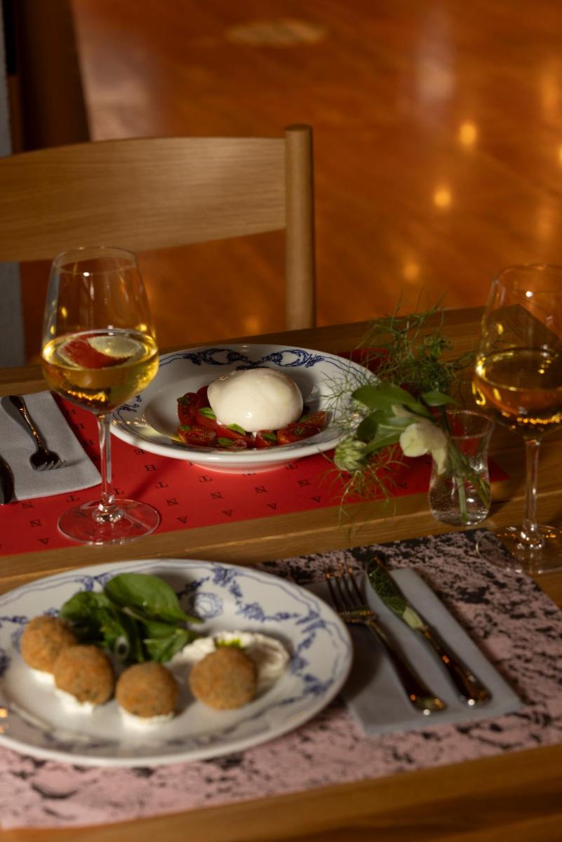 Perianth Hotel, a Member of Design Hotels