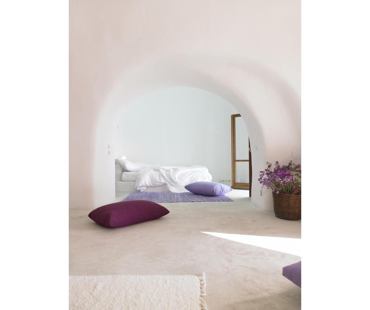 Perivolas Hotel