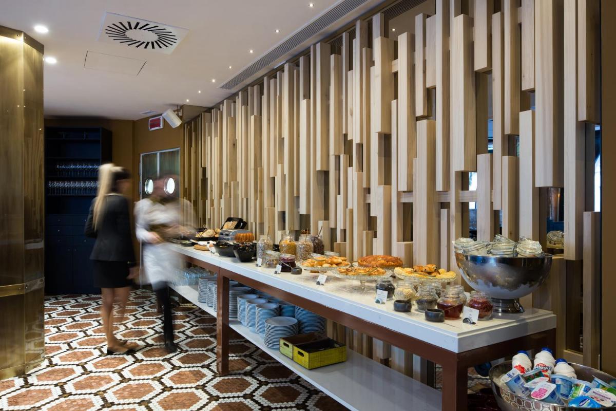 Pestana Porto - A Brasileira, City Center & Heritage Building