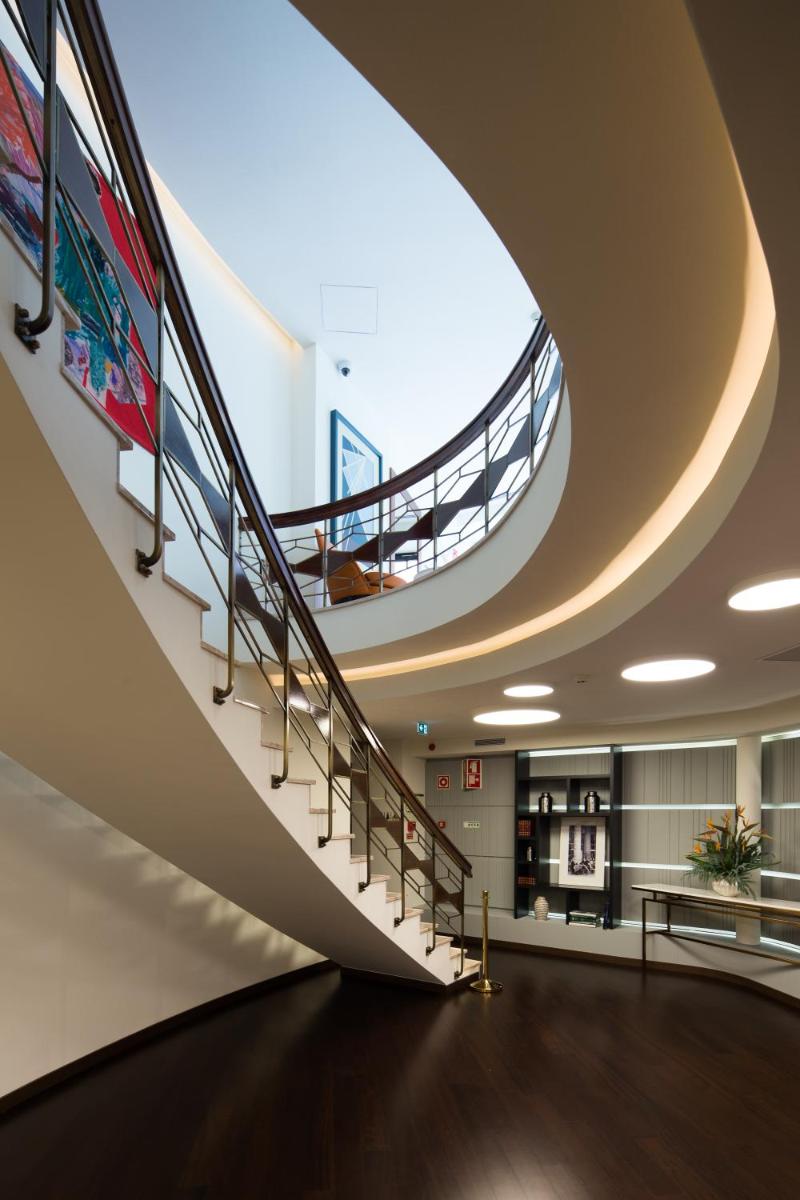 Pestana Porto - A Brasileira, City Center & Heritage Building