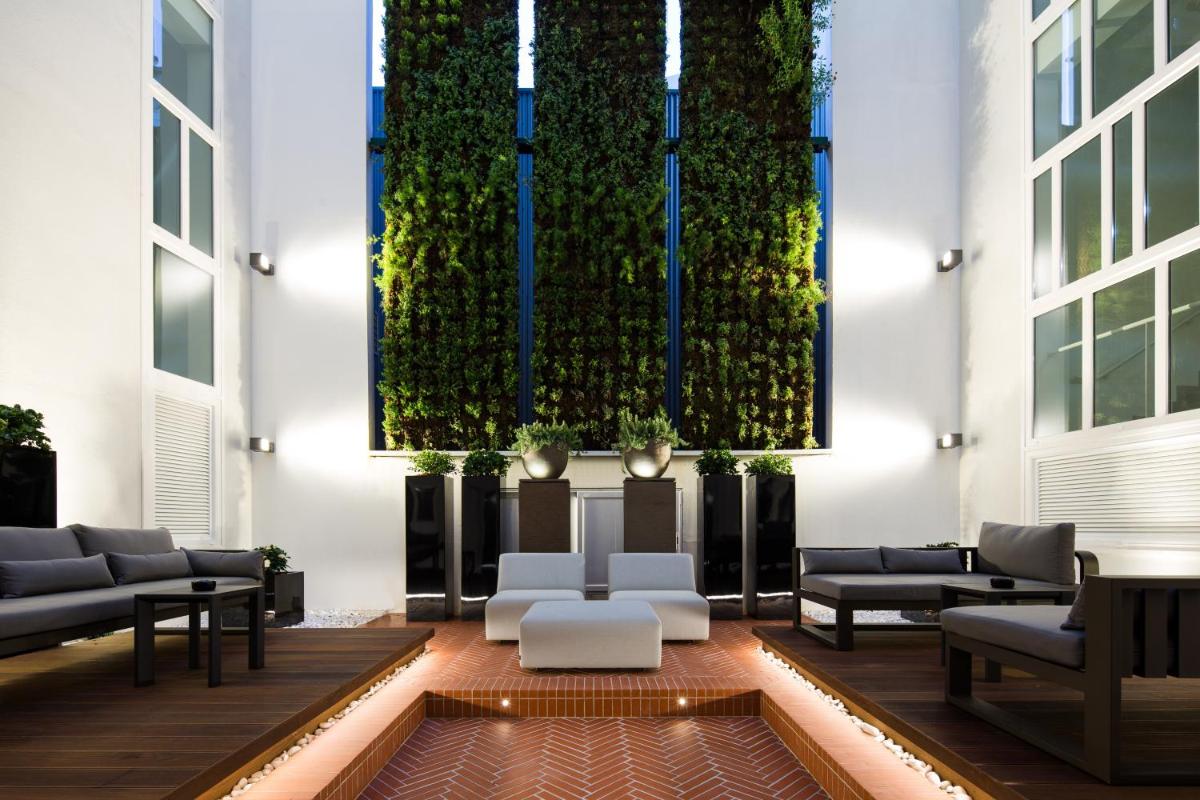 Pestana Porto - A Brasileira, City Center & Heritage Building