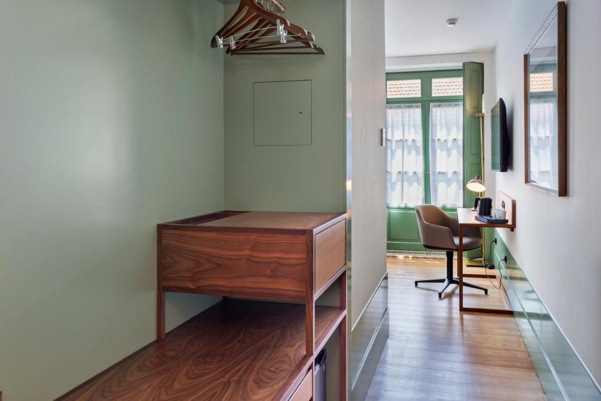 One Shot Aliados Goldsmith