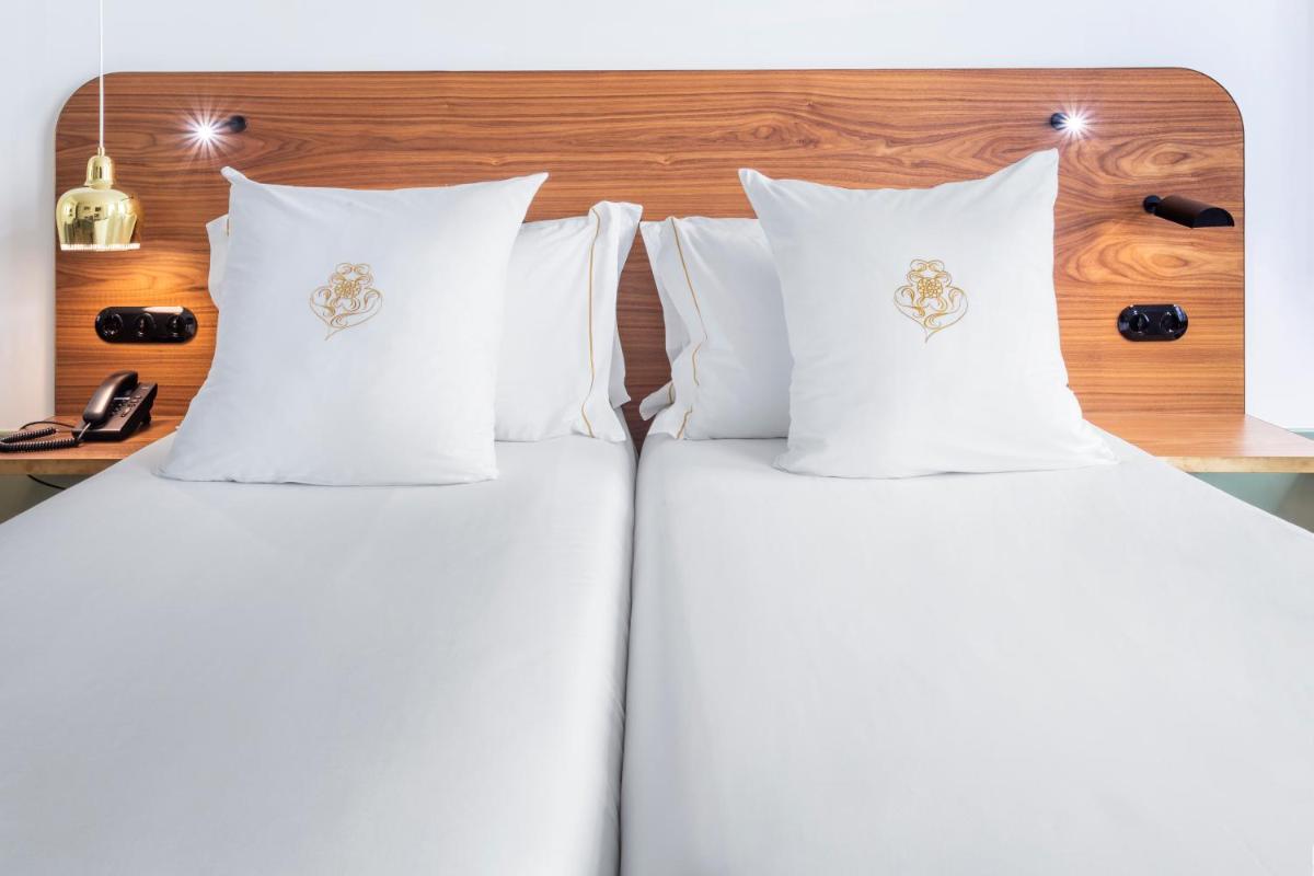 One Shot Aliados Goldsmith